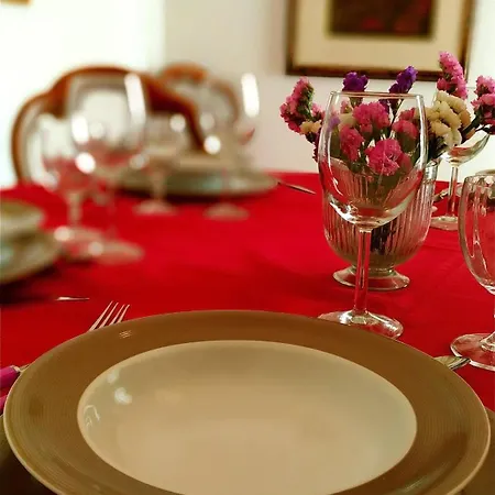 House Of Flowers Borgata Apartment Syrakus