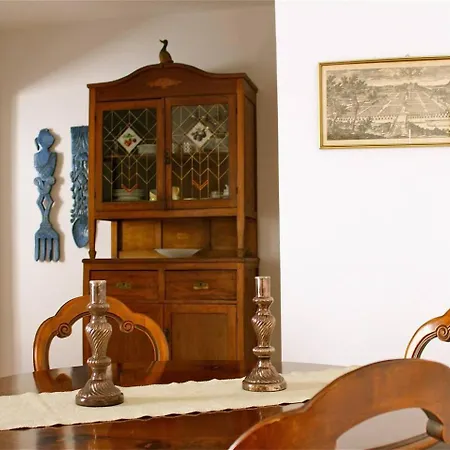 Apartment House Of Flowers Borgata Syrakus